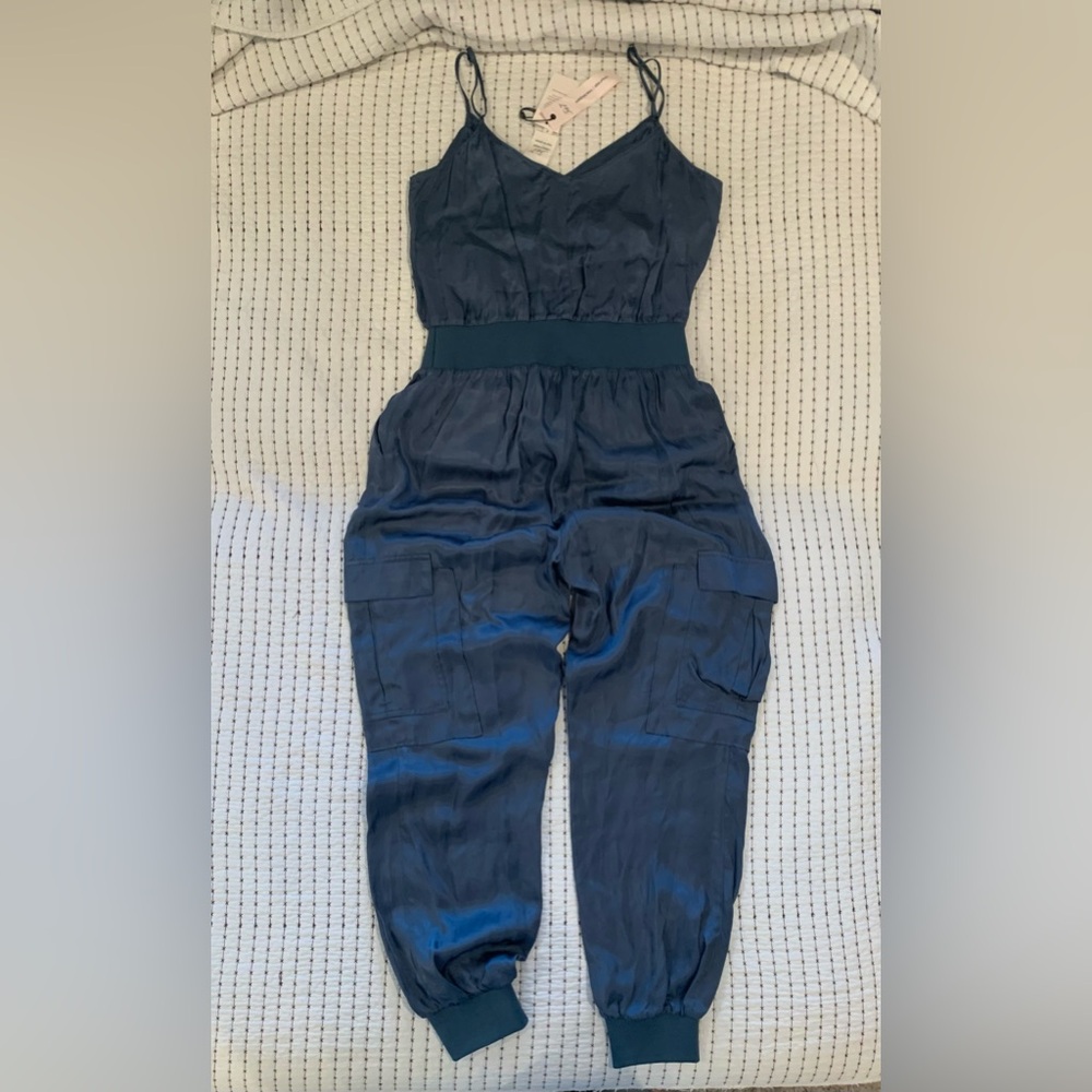 cinq a sept jumpsuit size Medium - Picture 6 of 15
